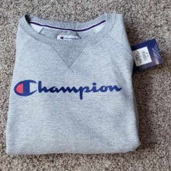 Champion Tops - NWT *last chance * Champion Sweatshirt Women XS